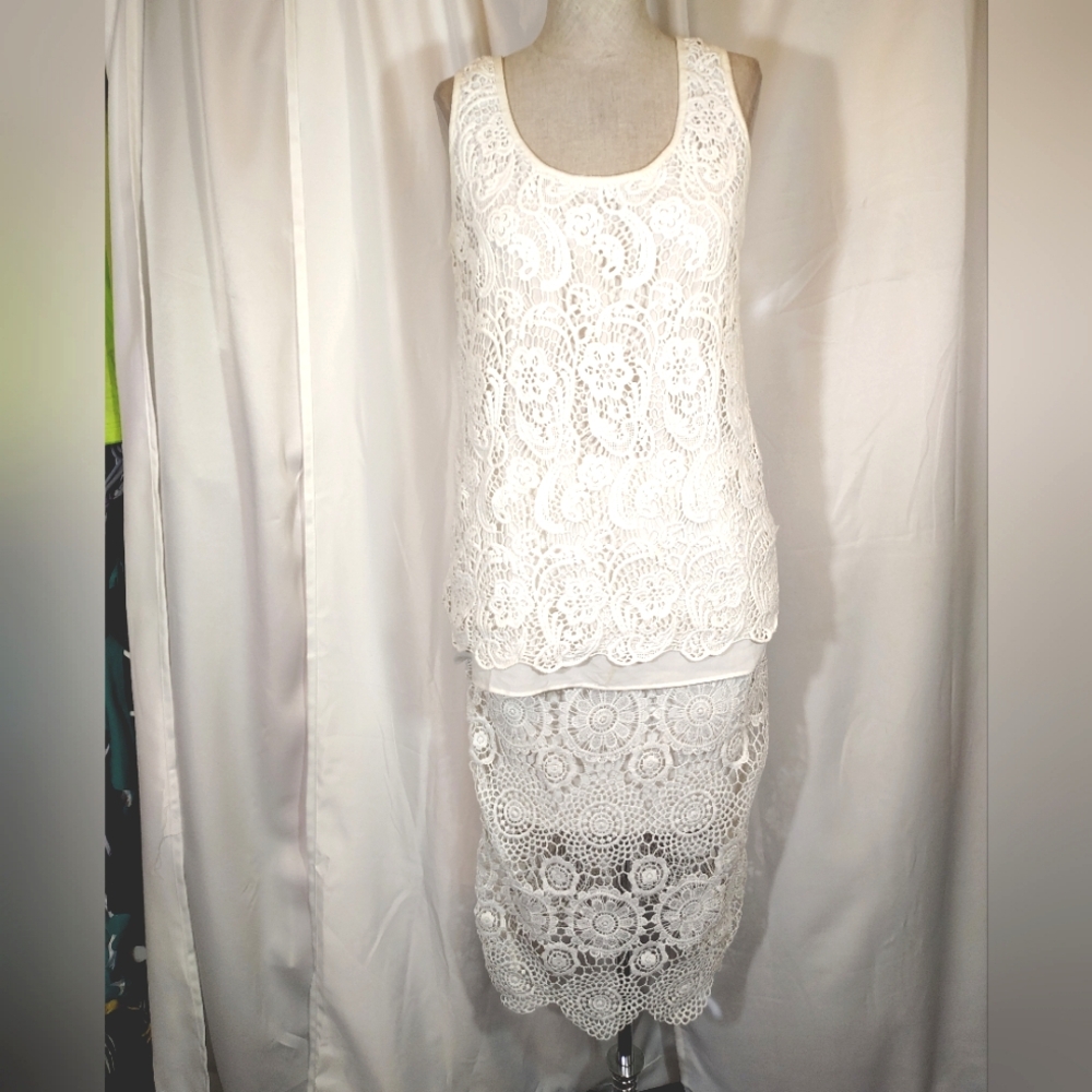 Midi Skirt+Cabi Tank Top: White Lace, Lining, Zipper, Round Neck, Sleeveless, S